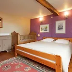 Cozy Family In Humain *