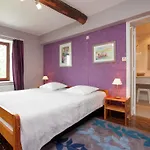 Cozy Family In Humain 別荘 *