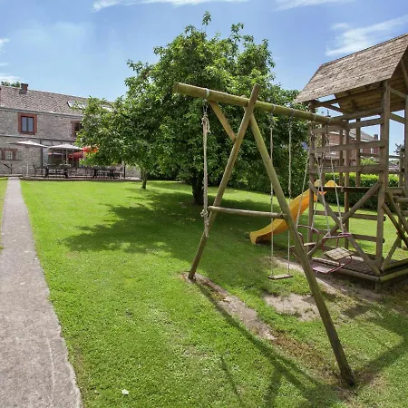 Spacious In Humain With Garden *